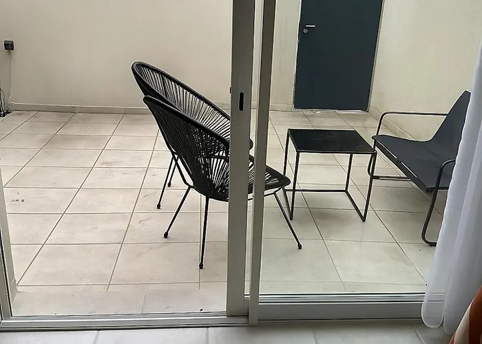 Le Riquet Duplex Neuf Climatise Au Calme * Carcassonne